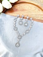 Rucha ad necklace white - Image 2