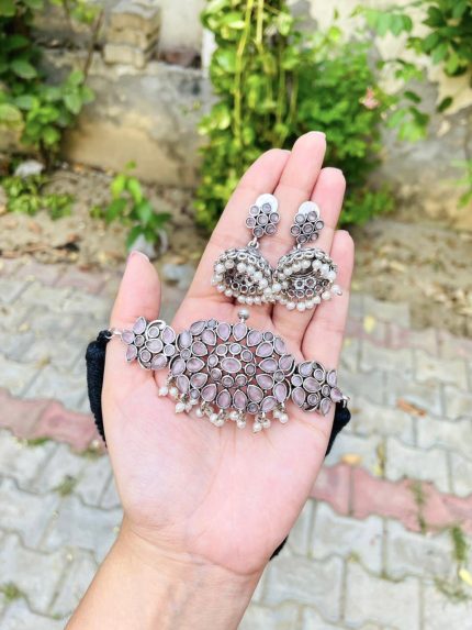 Amisha choker pink