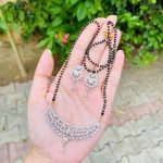 Amita ad Mangalsutra
