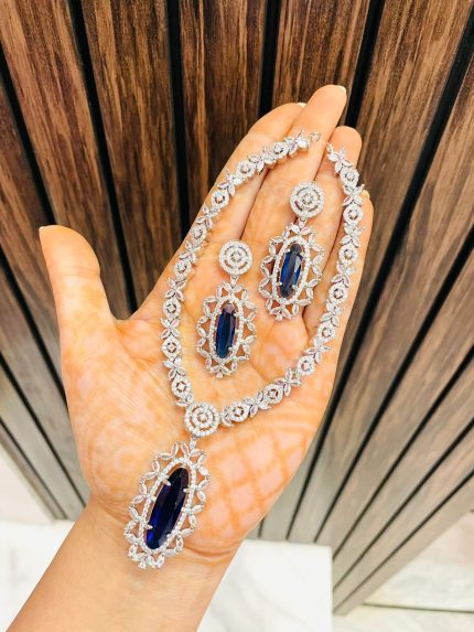 Geeta ad necklace Blue