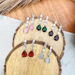 Single line ad earrings