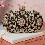 Ishu clutch black