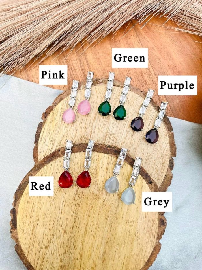 Single line ad earrings - Image 2
