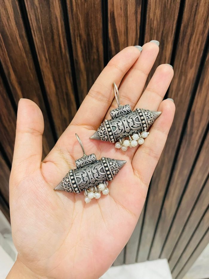 Sabita brass earrings - Image 1