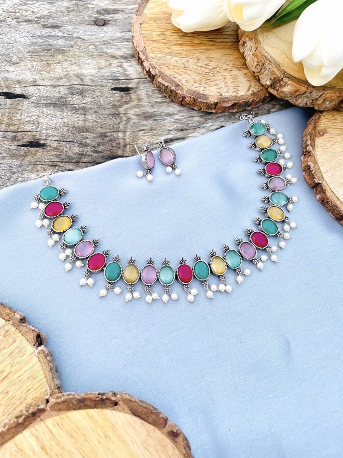 Multi stone brass necklace - Image 2