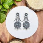 Two bird brass earrings