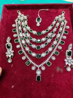 Parineeti Chopra wedding necklace - Image 3