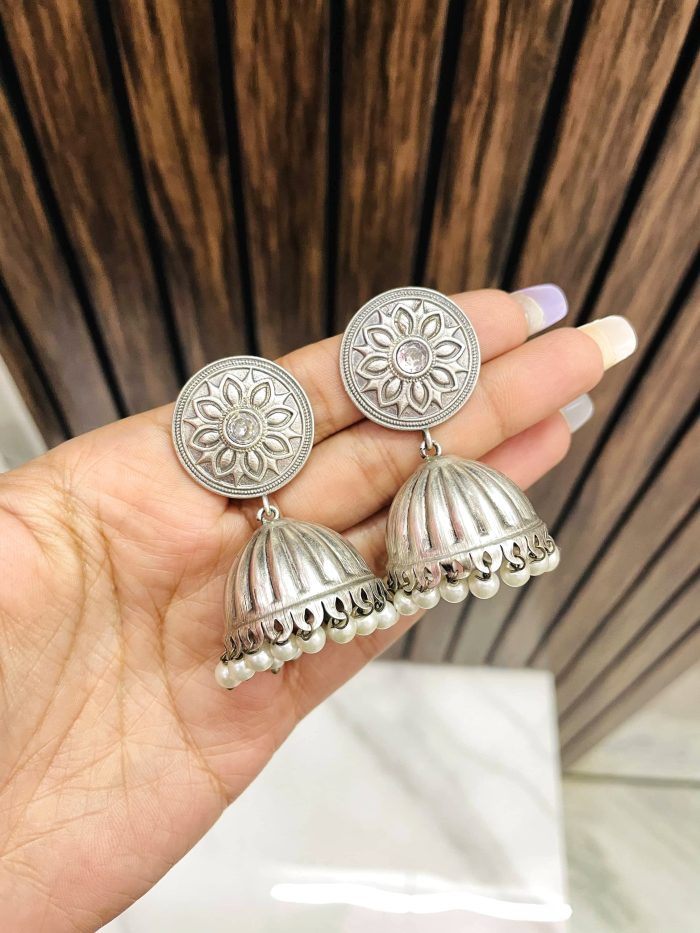 Chanya brass jhumka - Image 1