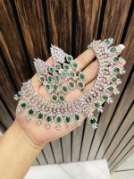 Tripti ad necklace green - Image 2