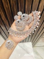 Aarna American Diamond set