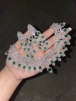 Tripti ad necklace green