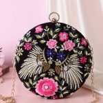 Circle Bird clutch
