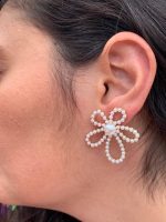 Pearl flower studs