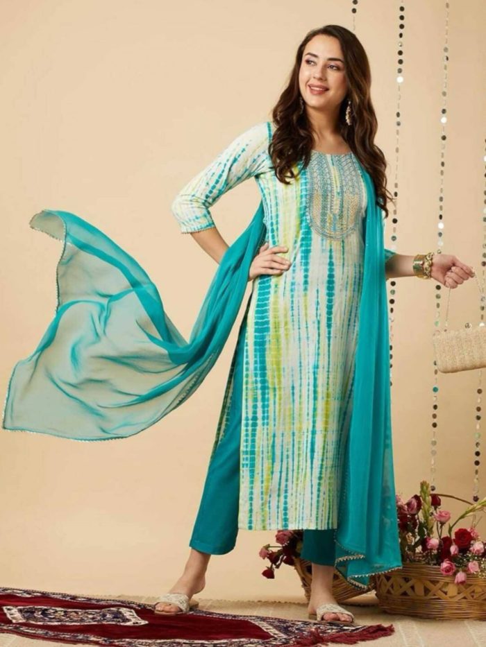 Embroided kurta set with dupatta - Image 1