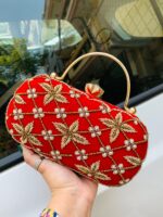 Saloni hand embroidery clutch - Image 3