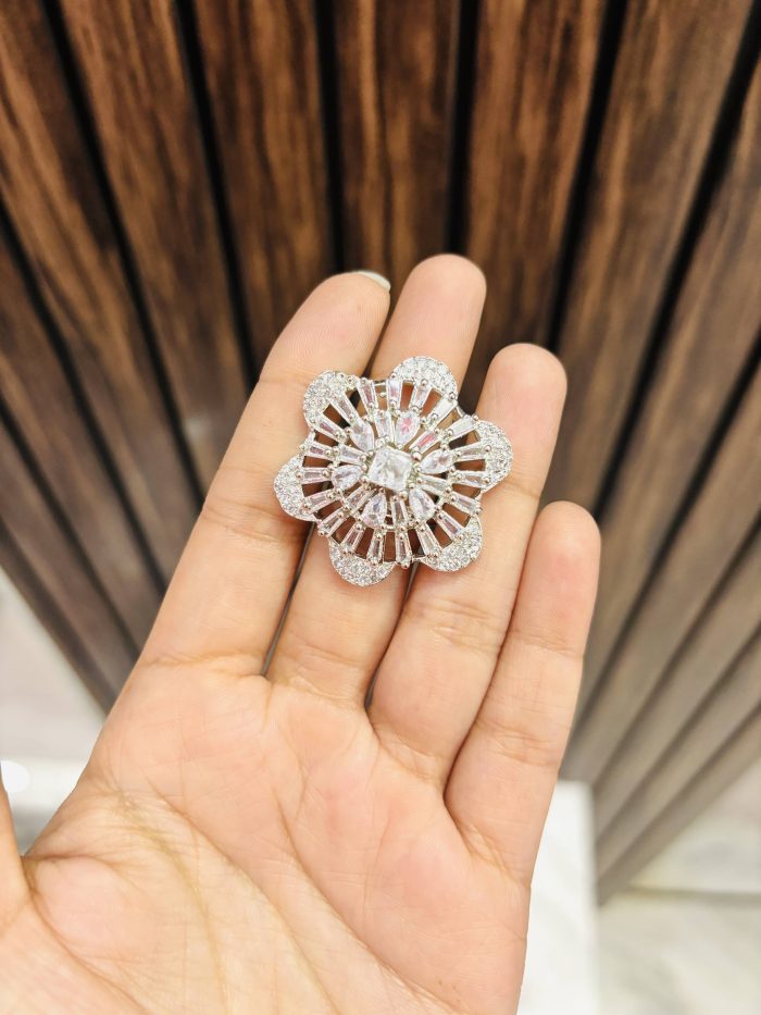 Flower ad ring - Image 1