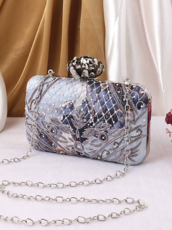 Riya clutch Grey - Image 1