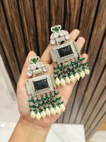 Mahira brass earrings green