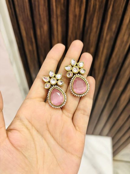 Twinkle ad kundan Earrings Pink