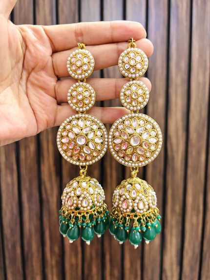 Suyogita Earrings Green