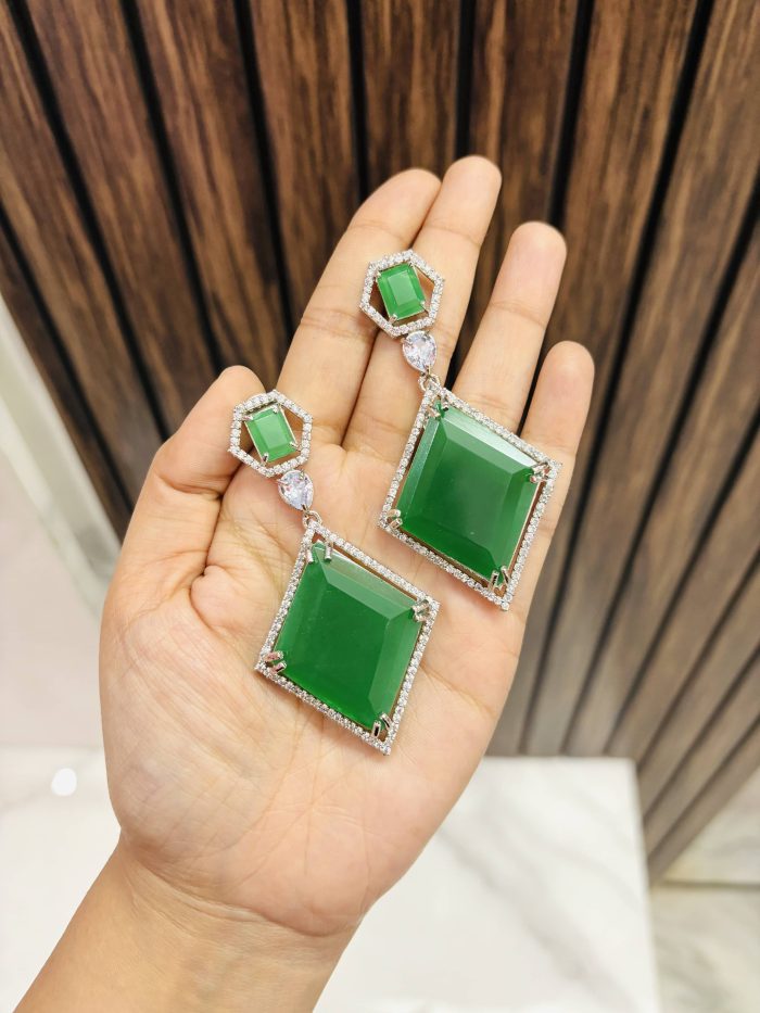 Fatima big ad stone earrings Green - Image 1
