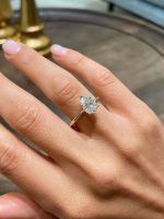 Prajakta 92.5 hallmark silver ring - Image 2