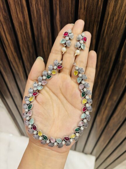 Multi leaf brass necklace