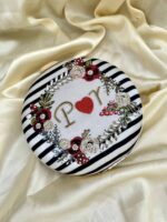 Embroidery round clutch