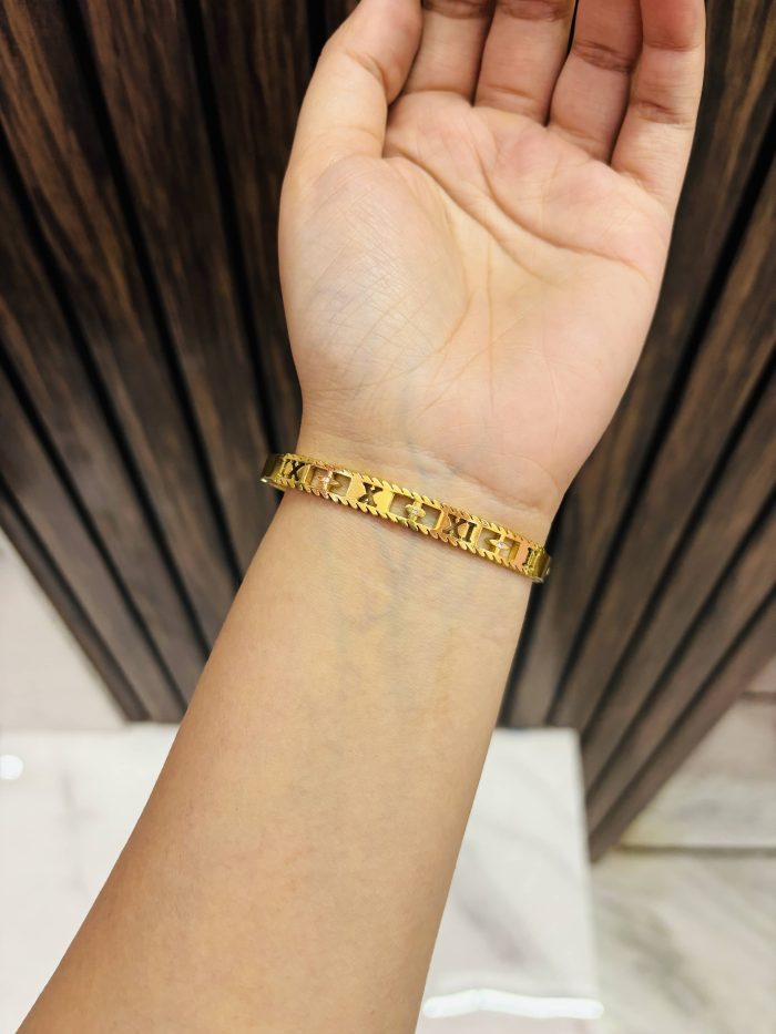 Cut work Gold plating bracelet Anti tarnish - Image 1