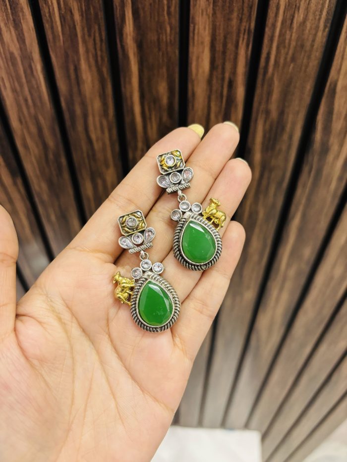 One cow brass Earrings Green - Image 1
