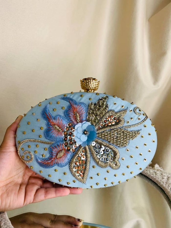 Oval clutch - Image 2