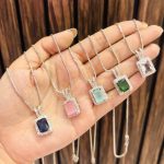 Square ad pendent necklace