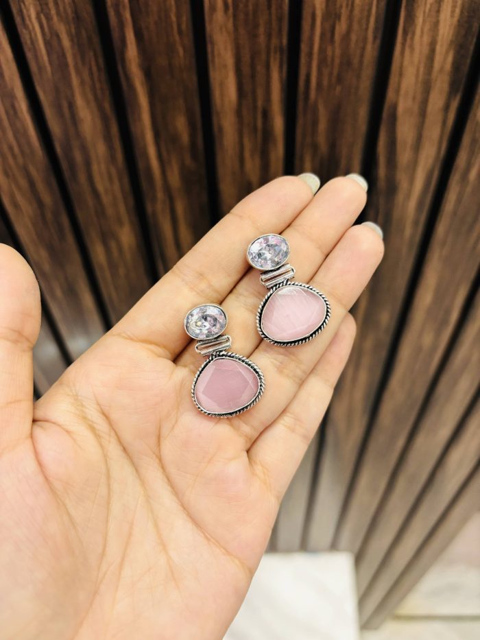 Stone earrings pink - Image 1