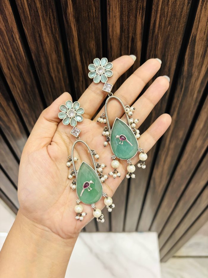 Panchi brass earrings Mint - Image 1