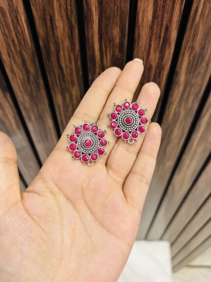 Harini flower earrings