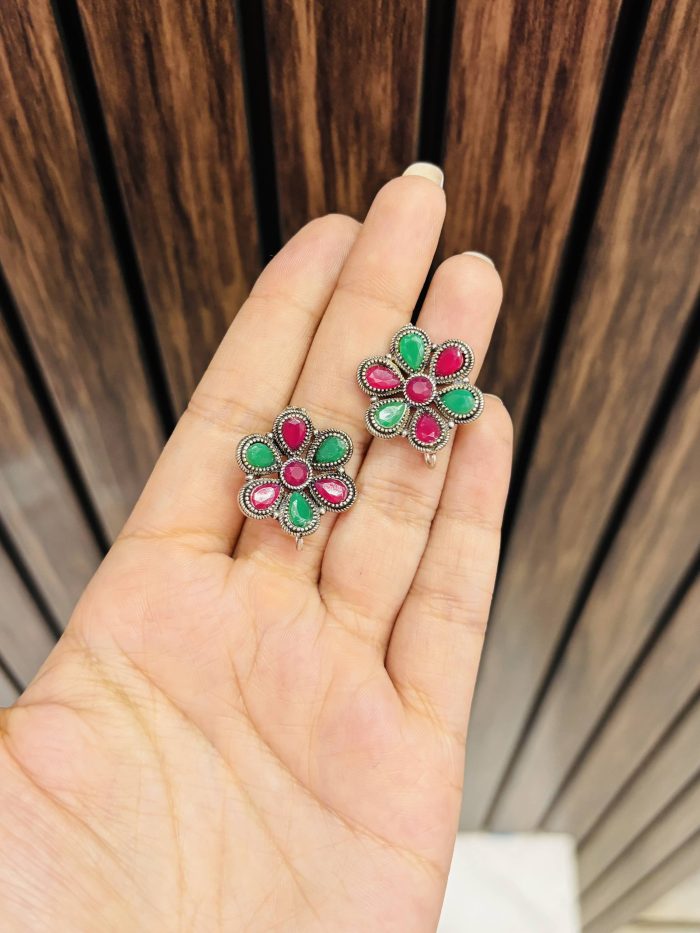 Multi cute flower earrings - Image 1