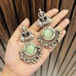 2 leaf brass earrings Mint