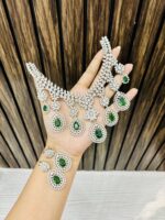 Suhani ad necklace Green - Image 2