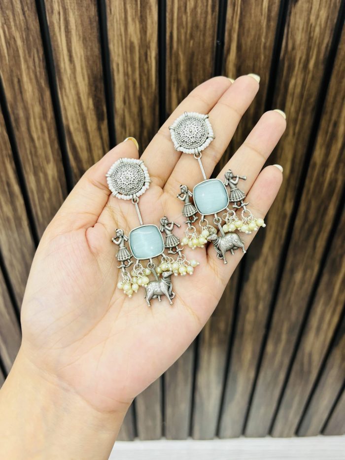 Shenai brass Earrings Blue - Image 1