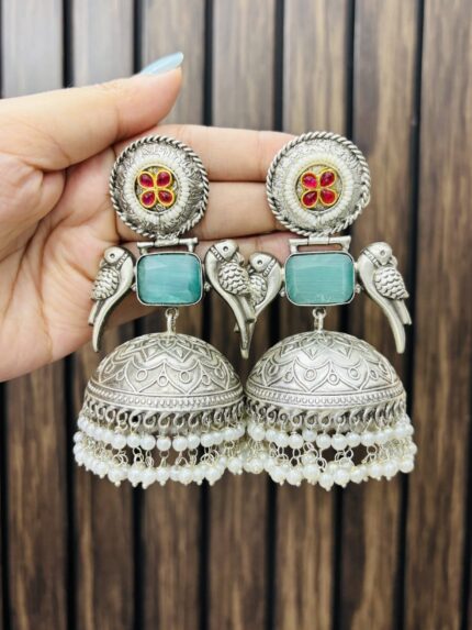 Two peacock brass earrings Mint