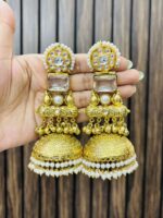 Saru golden brass earrings white - Image 2