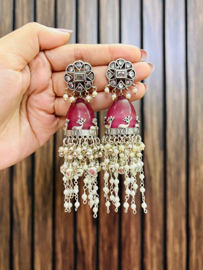 Ashu brass earrings pink - Image 1