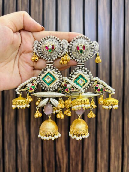 Alamzeb brass earrings green