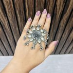 Sunflower ring adjustable