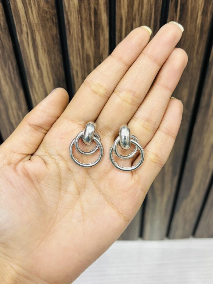 Renuka earrings - Image 1