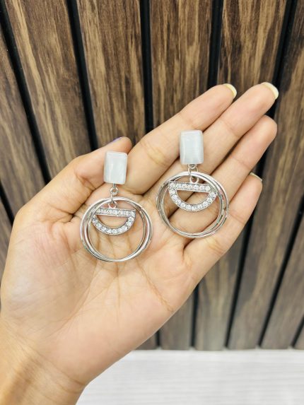 D earrings