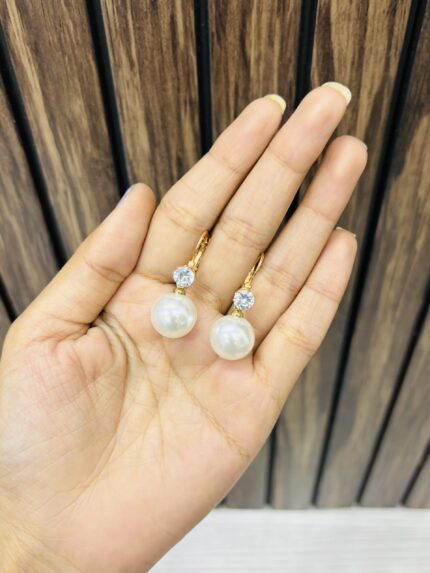 Pearl with stone earrings
