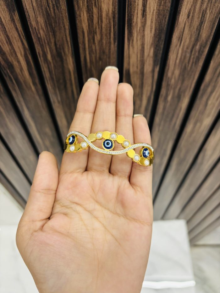 Evil eye anti tarnish bracelet - Image 1