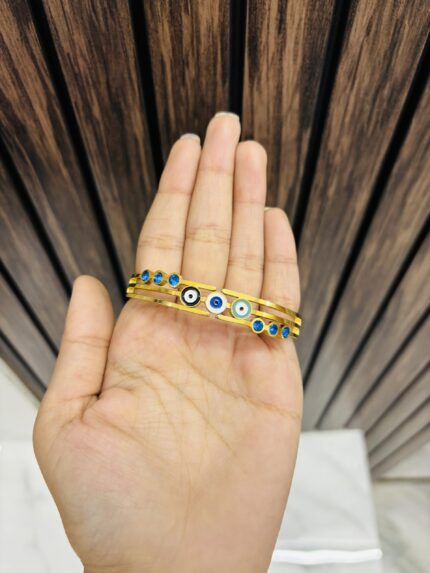 Three evil eye anti tarnish bracelet
