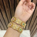 Ridhima gold a like kade pair